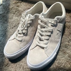 Converse One Star Ox in Egret/White